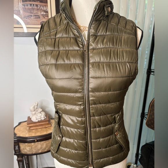 🪐ULTRA LIGHTWEIGHT PUFFER VEST - Picture 5 of 7